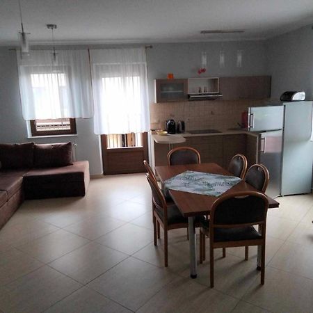 Pokoje Goscinne Sliwka Mrzeżyno Buitenkant foto